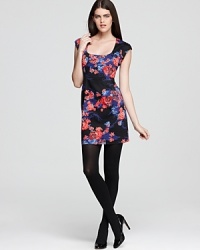 A bouquet of blooming multi-colored flowers enriches this flirty French Connection dress while classic pleats lend texture and definition to this versatile beauty. A bouquet of blooming multi-colored flowers enriches this flirty French Connection dress while classic pleats lend texture and definition to this versatile beauty.
