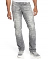 Ready to rock a new look? With a sweet faded camo, these pants set your casual wardrobe at attention.