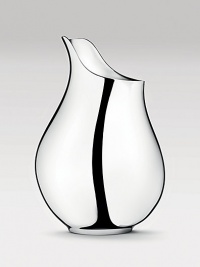 Voluptous yet stripped-down, this sleek stainless steel vase champions the clean lines and understated elegance celebrated in Scandinavian design.13H X 9W X 8DMirror finish stainless steelSigned by artist Ilse CrawfordImported Voluptous yet stripped-down, this sleek stainless steel vase champions the clean lines and understated elegance celebrated in Scandinavian design.13H X 9W X 8DMirror finish stainless steelSigned by artist Ilse CrawfordImported