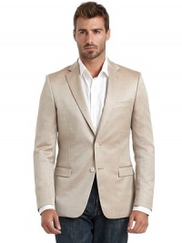 THE LOOKHerringbone designNotch lapelLong button cuff sleevesTwo-button front closure Chest welt pocketContoured seams through the waistFront flap pocketsSide vented hemTHE FITAbout 29 from shoulder to hemTHE MATERIAL55% silk/45% woolFully linedCARE & ORIGINDry cleanMade in Croatia THE LOOKHerringbone designNotch lapelLong button cuff sleevesTwo-button front closure Chest welt pocketContoured seams through the waistFront flap pocketsSide vented hemTHE FITAbout 29 from shoulder to hemTHE MATERIAL55% silk/45% woolFully linedCARE & ORIGINDry cleanMade in Croatia