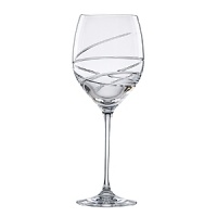 This crystal collection is one of distinction and prestige. Here, splendid cuts form starbursts and diamonds on Lenox fine crystal, for beautiful display. This crystal collection is one of distinction and prestige. Here, splendid cuts form starbursts and diamonds on Lenox fine crystal, for beautiful display.