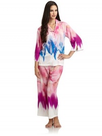 THE LOOKAllover abstract printShirt collarButton closureCropped pants with drawstring waistTHE FITTop: about 26 from shoulder to hemPants: rise, about 12; inseam, about 25THE MATERIALPolyesterCARE & ORIGINMachine washImportedModel shown is 5'10 (177cm) wearing US size Small. THE LOOKAllover abstract printShirt collarButton closureCropped pants with drawstring waistTHE FITTop: about 26 from shoulder to hemPants: rise, about 12; inseam, about 25THE MATERIALPolyesterCARE & ORIGINMachine washImportedModel shown is 5'10 (177cm) wearing US size Small.