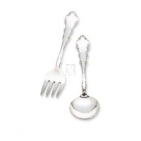 Reed & Barton Silver plate Dresden Rose 2 Piece Baby Set Reed & Barton Silver plate Dresden Rose 2 Piece Baby Set