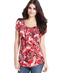 Add a pop of print to your outfit with this pretty top from Style&co. Add a pop of print to your outfit with this pretty top from Style&co.