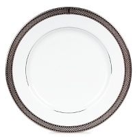 Add new polish to formal tables with the lustrous Chain Bracelet oval platter. White bone china wrapped in bands of textured platinum evokes the woven silver bangles and watch bands that make your own look timeless. Add new polish to formal tables with the lustrous Chain Bracelet oval platter. White bone china wrapped in bands of textured platinum evokes the woven silver bangles and watch bands that make your own look timeless.