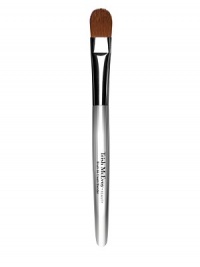 Trish's Brush 66 Cream Blender is designed for the even placement and blending of cream products to the eyes and face. Handcrafted for exquisite quality and durability, and precision-cut for technically perfect results. Trish's Brush 66 Cream Blender is designed for the even placement and blending of cream products to the eyes and face. Handcrafted for exquisite quality and durability, and precision-cut for technically perfect results.
