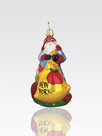 With attitude to match that of New York, this Santa wears glittering garb adorned with a fun and sparkling New York City collage, finely crafted of mouth-blown, hand-painted glass.Glass3.5H X 2.25W X 1.75DImported With attitude to match that of New York, this Santa wears glittering garb adorned with a fun and sparkling New York City collage, finely crafted of mouth-blown, hand-painted glass.Glass3.5H X 2.25W X 1.75DImported