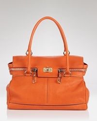 Max Mara puts a fresh spin on the iconic tote bag. Boasting buttery soft leather and rich touches, it's all you need to instantly cement your style status. Max Mara puts a fresh spin on the iconic tote bag. Boasting buttery soft leather and rich touches, it's all you need to instantly cement your style status.