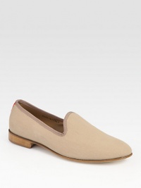 Traditional linen canvas enhanced with grosgrain trim and signature contrast heel stripe.Linen canvas upperPadded insoleLeather soleImported Traditional linen canvas enhanced with grosgrain trim and signature contrast heel stripe.Linen canvas upperPadded insoleLeather soleImported