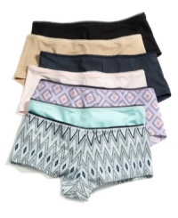 The signature comfort and fit of Jockey is enhanced even further with the beautiful prints and captivating colors of the Preferred by Rachel Zoe modal boyshort. Style #2005 The signature comfort and fit of Jockey is enhanced even further with the beautiful prints and captivating colors of the Preferred by Rachel Zoe modal boyshort. Style #2005