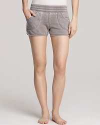 These Hard Tail shorts ensure a stylish statement both on and off the track. These Hard Tail shorts ensure a stylish statement both on and off the track.