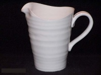 Portmeirion Sophie Conran White Medium Pitcher Portmeirion Sophie Conran White Medium Pitcher