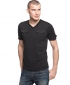 Change up your everyday casual style with this v0neck t-shirt with pocket detail from Kenneth Cole New York.