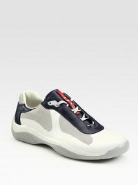 Fresh leather lace-up with logo detail.Leather upperLeather liningPadded insoleRubber soleMade in Italy Fresh leather lace-up with logo detail.Leather upperLeather liningPadded insoleRubber soleMade in Italy