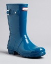 Hunter puts some shine on this gloss take on a mid-shaft rain boot silhouette that gets high marks for style.