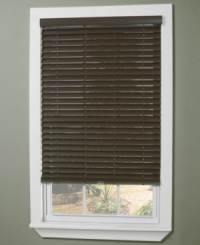 Present a clever update to your view with these cordless and wandless faux wood blinds. With their clean design and subtle textured look, these blinds work well in any setting. Present a clever update to your view with these cordless and wandless faux wood blinds. With their clean design and subtle textured look, these blinds work well in any setting.