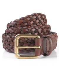 Classic is in the details. This Lauren Ralph Lauren belt brings sophistication to your weekend look. Classic is in the details. This Lauren Ralph Lauren belt brings sophistication to your weekend look.