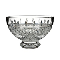 The Irish Lace footed bowl combines two great traditions in Irish handcraft - artisanal crystal and fine crochet work. The result is a stylish pattern of diamond and wedge cuts reminiscent of elegant Irish Lace - a stunning new interpretation of the country's classic heritage. The Irish Lace footed bowl combines two great traditions in Irish handcraft - artisanal crystal and fine crochet work. The result is a stylish pattern of diamond and wedge cuts reminiscent of elegant Irish Lace - a stunning new interpretation of the country's classic heritage.