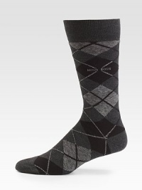 A complementary addition to your wardrobe essentials, in a modernized argyle pattern knitted in a lightweight cotton blend.Mid-calf height66% cotton/20% modal/12% polyamide/2% elastaneMachine washMade in Italy A complementary addition to your wardrobe essentials, in a modernized argyle pattern knitted in a lightweight cotton blend.Mid-calf height66% cotton/20% modal/12% polyamide/2% elastaneMachine washMade in Italy