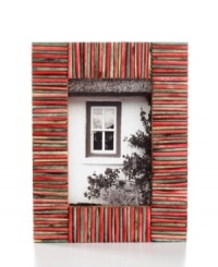 Alternating pink and gray bone tiles give the Matchstick picture frame from Purva a crafted, casual look that's undeniably stylish. Alternating pink and gray bone tiles give the Matchstick picture frame from Purva a crafted, casual look that's undeniably stylish.