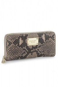 Michael Kors Jet Set Zip-Around Continental Clutch Wallet