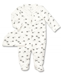 After her morning bath, she'll enjoy getting cozy in this 2-piece coverall set by Carter's. Includes cute matching hat. After her morning bath, she'll enjoy getting cozy in this 2-piece coverall set by Carter's. Includes cute matching hat.