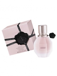 FLOWERBOMB is a floral explosion, a profusion of flowers that has the power to make everything seem more positive. Bomblicious Hair Mist leaves hair delicately perfumed and soft. 1 oz. FLOWERBOMB is a floral explosion, a profusion of flowers that has the power to make everything seem more positive. Bomblicious Hair Mist leaves hair delicately perfumed and soft. 1 oz.