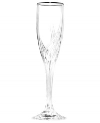 For nearly 150 years, Lenox has been renowned throughout the world as a premier designer and manufacturer of fine china, accessories, and stemware. In brilliantly faceted crystal accented with platinum, the gracefully twirled Debut Platinum bar and stemware collection provides an impeccable accompaniment to your formal china and flatware. For nearly 150 years, Lenox has been renowned throughout the world as a premier designer and manufacturer of fine china, accessories, and stemware. In brilliantly faceted crystal accented with platinum, the gracefully twirled Debut Platinum bar and stemware collection provides an impeccable accompaniment to your formal china and flatware.