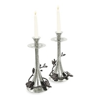 The Black Orchid Collection takes its inspiration from the intricacies of form and texture found in foliage from around the world. By interpreting plant forms in cast metal, Aram presents work which is evocative of a natural environment transformed. The Black Orchid Collection takes its inspiration from the intricacies of form and texture found in foliage from around the world. By interpreting plant forms in cast metal, Aram presents work which is evocative of a natural environment transformed.