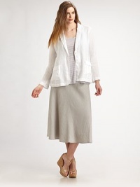 You will adore this lightweight linen design with a classic silhouette, a stylishly relaxed fit and convenient patch pockets.Notched collarLong sleevesButton closurePatch pocketsAbout 30 from shoulder to hemLinenMachine washImported You will adore this lightweight linen design with a classic silhouette, a stylishly relaxed fit and convenient patch pockets.Notched collarLong sleevesButton closurePatch pocketsAbout 30 from shoulder to hemLinenMachine washImported