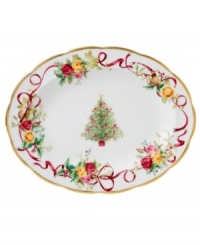 Royal Albert offers a festive twist on a favorite pattern, mixing Christmas trees, holly and bows with pink and gold blooms on the Old Country Roses Holiday platter. Gold-banded porcelain coordinates flawlessly with the original dinnerware collection. Royal Albert offers a festive twist on a favorite pattern, mixing Christmas trees, holly and bows with pink and gold blooms on the Old Country Roses Holiday platter. Gold-banded porcelain coordinates flawlessly with the original dinnerware collection.