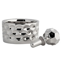 Atelier barware pieces feature an accentuated thumbprint design in a polished finish offering a sophisticated style. This modern textured collection is functional as well as stylish. Perfect for gifts and everyday use. Atelier barware pieces feature an accentuated thumbprint design in a polished finish offering a sophisticated style. This modern textured collection is functional as well as stylish. Perfect for gifts and everyday use.