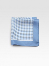 A silk pocket square is the perfect finishing touch to any gentleman's outfit. SilkDry clean13 x 13Made in Italy A silk pocket square is the perfect finishing touch to any gentleman's outfit. SilkDry clean13 x 13Made in Italy