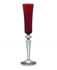 Play with color. Baccarat combines a ruby-red gradient and beveled base in Mille Nuits Flutissimo flutes for a look that's both modern and classic. Strong lines in weighty, dishwasher-safe crystal lend bold, effortless elegance to every occasion.