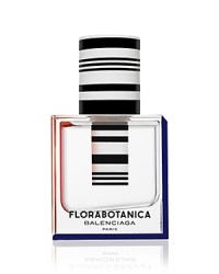 FloraBotanica is the fragrance of the Balenciaga botanic garden. FloraBotanica instills the brand with modernity and color. While Balenciaga Paris paid tribute to the genius of Cristobal, this new scent celebrates Nicolas' futuristic perspective. It automatically speaks to younger consumers worldwide.The girl is beautiful but dangerous, like some rare botanical species.Fragrance: Olfactive Family, a hemp rose twisted with vetiver rootsKey notes: Carnation, wild mint, Turkish rose essence, hemp leaves, Vetiver roots, white amberVelvety and thorny, flirting with hemp and vetiver roots. The scent is flowery, developed on a rose note with a narcotic hemp twist. FloraBotanica is the fragrance of the Balenciaga botanic garden. FloraBotanica instills the brand with modernity and color. While Balenciaga Paris paid tribute to the genius of Cristobal, this new scent celebrates Nicolas' futuristic perspective. It automatically speaks to younger consumers worldwide.The girl is beautiful but dangerous, like some rare botanical species.Fragrance: Olfactive Family, a hemp rose twisted with vetiver rootsKey notes: Carnation, wild mint, Turkish rose essence, hemp leaves, Vetiver roots, white amberVelvety and thorny, flirting with hemp and vetiver roots. The scent is flowery, developed on a rose note with a narcotic hemp twist.