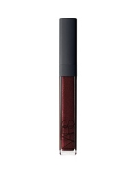 Outrageously lustrous color meets serious shine. Stay-in-place dramatic shade glides on smoothly and evenly for lips that are more luminous and voluminous than ever before. Long-lasting, high-shine hues are infused with ingredients to nourish and fight free radicals while natural lip enhancers pump up the volume.A new, shorter bristle brush delivers the most precise application possible. However you want to express yourself, Larger Than Life Lip Gloss says it boldly, brilliantly, brazenly. Outrageously lustrous color meets serious shine. Stay-in-place dramatic shade glides on smoothly and evenly for lips that are more luminous and voluminous than ever before. Long-lasting, high-shine hues are infused with ingredients to nourish and fight free radicals while natural lip enhancers pump up the volume.A new, shorter bristle brush delivers the most precise application possible. However you want to express yourself, Larger Than Life Lip Gloss says it boldly, brilliantly, brazenly.