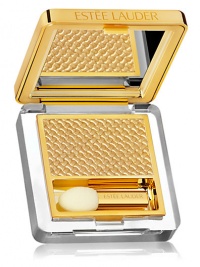 Color so metallic, it's futuristic. A first-ever techno tri-blend formula that's gel, powder and liquid in one. Create several looks from one shade. Apply it dry for a smooth, molten metal finish. Use it wet for a hyper cyber effect to intensify the color and metallic shine. Unique formula allows you to build the fantasy to the highest chromatic shine. Sophisticated metallic finish looks beautiful on all skin tones. Color so metallic, it's futuristic. A first-ever techno tri-blend formula that's gel, powder and liquid in one. Create several looks from one shade. Apply it dry for a smooth, molten metal finish. Use it wet for a hyper cyber effect to intensify the color and metallic shine. Unique formula allows you to build the fantasy to the highest chromatic shine. Sophisticated metallic finish looks beautiful on all skin tones.