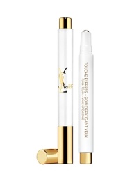 With a single click, discover the freshness, lightness, and efficiency of this smoothing and quick-absorbing emulsion. The result? A revived look glowing with radiance: signs of fatigue are reduced, the eye area is decongested, and fine lines are erased. Perfectly moisturized, the eye contour area is visibly smoothed and toned and looks revitalized--regaining a sparkling freshness and is perfectly primed for make-up application. This skincare pen cleverly fits into your handbag to become your essential beauty partner, and can be used to refresh the eye area at any time of day. With a single click, discover the freshness, lightness, and efficiency of this smoothing and quick-absorbing emulsion. The result? A revived look glowing with radiance: signs of fatigue are reduced, the eye area is decongested, and fine lines are erased. Perfectly moisturized, the eye contour area is visibly smoothed and toned and looks revitalized--regaining a sparkling freshness and is perfectly primed for make-up application. This skincare pen cleverly fits into your handbag to become your essential beauty partner, and can be used to refresh the eye area at any time of day.