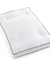 Get a good night's rest tailored to your primary sleep style. This sleep lab tested pillow from Sona has been specially designed, featuring a strategic baffle construction, to create ideal comfort for side sleepers. Get a good night's rest tailored to your primary sleep style. This sleep lab tested pillow from Sona has been specially designed, featuring a strategic baffle construction, to create ideal comfort for side sleepers.