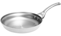 Calphalon Contemporary Stainless 8-Inch Omelet Pan Calphalon Contemporary Stainless 8-Inch Omelet Pan
