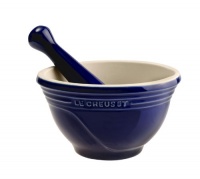 Le Creuset PG4050-0430 10-Ounce Mortar and Pestle, Cobalt Le Creuset PG4050-0430 10-Ounce Mortar and Pestle, Cobalt
