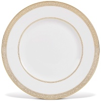 Vera Lace Gold adds certain opulence and grandeur to the Vera Wang dinnerware portfolio. This refined pattern weaves a unique combination of tailored lace bands and delicate florals into one. Vera's attention to every detail is apparent in this extraordinary pattern. Vera Lace Gold adds certain opulence and grandeur to the Vera Wang dinnerware portfolio. This refined pattern weaves a unique combination of tailored lace bands and delicate florals into one. Vera's attention to every detail is apparent in this extraordinary pattern.