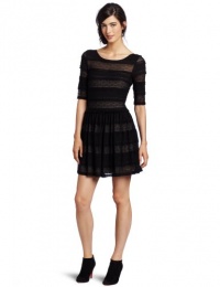 BCBGMAXAZRIA Women's Loue Round Neck Stripe Lace Dress, Black, Small