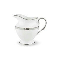 Crafted of Lenox fine bone china accented with 24 karat gold and precious platinum. Dishwasher-safe. Crafted of Lenox fine bone china accented with 24 karat gold and precious platinum. Dishwasher-safe.