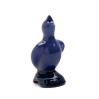 Le Creuset Stoneware Pie Bird Funnel, Cobalt Le Creuset Stoneware Pie Bird Funnel, Cobalt
