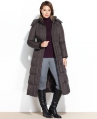 London Fog's plus size maxi-length puffer is trimmed with luxurious faux fur. Wear it with the detachable hood for extra protection against the elements! London Fog's plus size maxi-length puffer is trimmed with luxurious faux fur. Wear it with the detachable hood for extra protection against the elements!