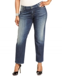 Kut from the Kloth's plus size boyfriend jeans are a must-get for your weekend wardrobe! Kut from the Kloth's plus size boyfriend jeans are a must-get for your weekend wardrobe!