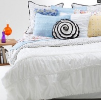 Sky White Pucker Stripe Duvet Cover Set with Standard Sham; TWIN