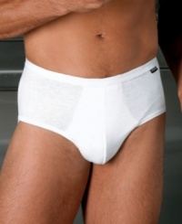 An indispensable basic that's bound to live at the top of your drawer, these Jockey briefs start each day with comfort. An indispensable basic that's bound to live at the top of your drawer, these Jockey briefs start each day with comfort.