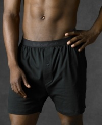 Boxer short with minimal detailing and a loose fit for ultimate comfort. Boxer short with minimal detailing and a loose fit for ultimate comfort.